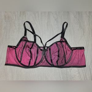 Torrid Size 4 Underwire Bra